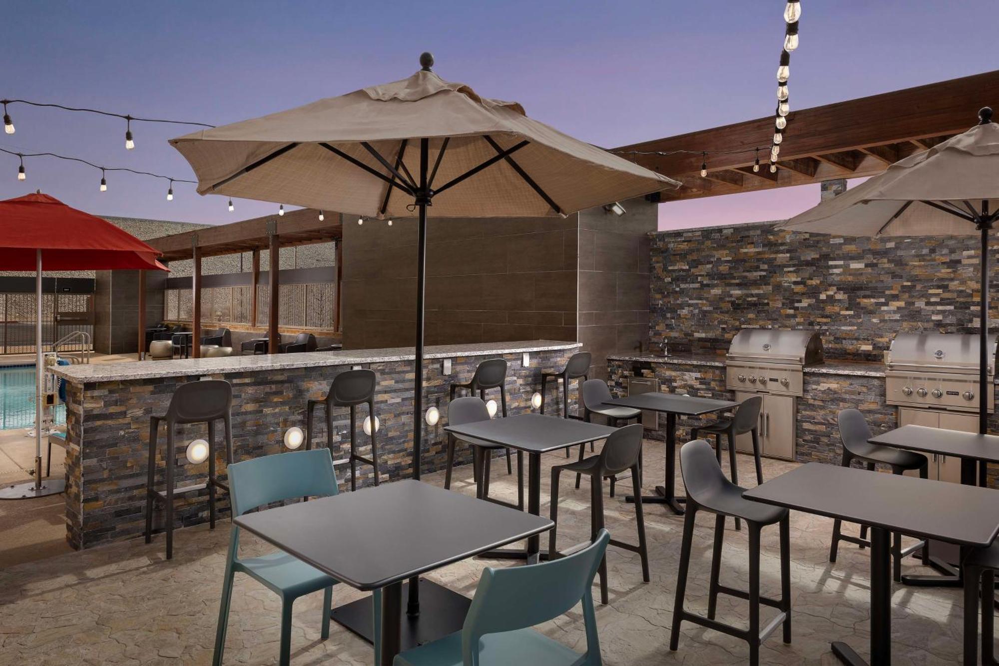 Home2 Suites By Hilton Las Cruces Exterior photo
